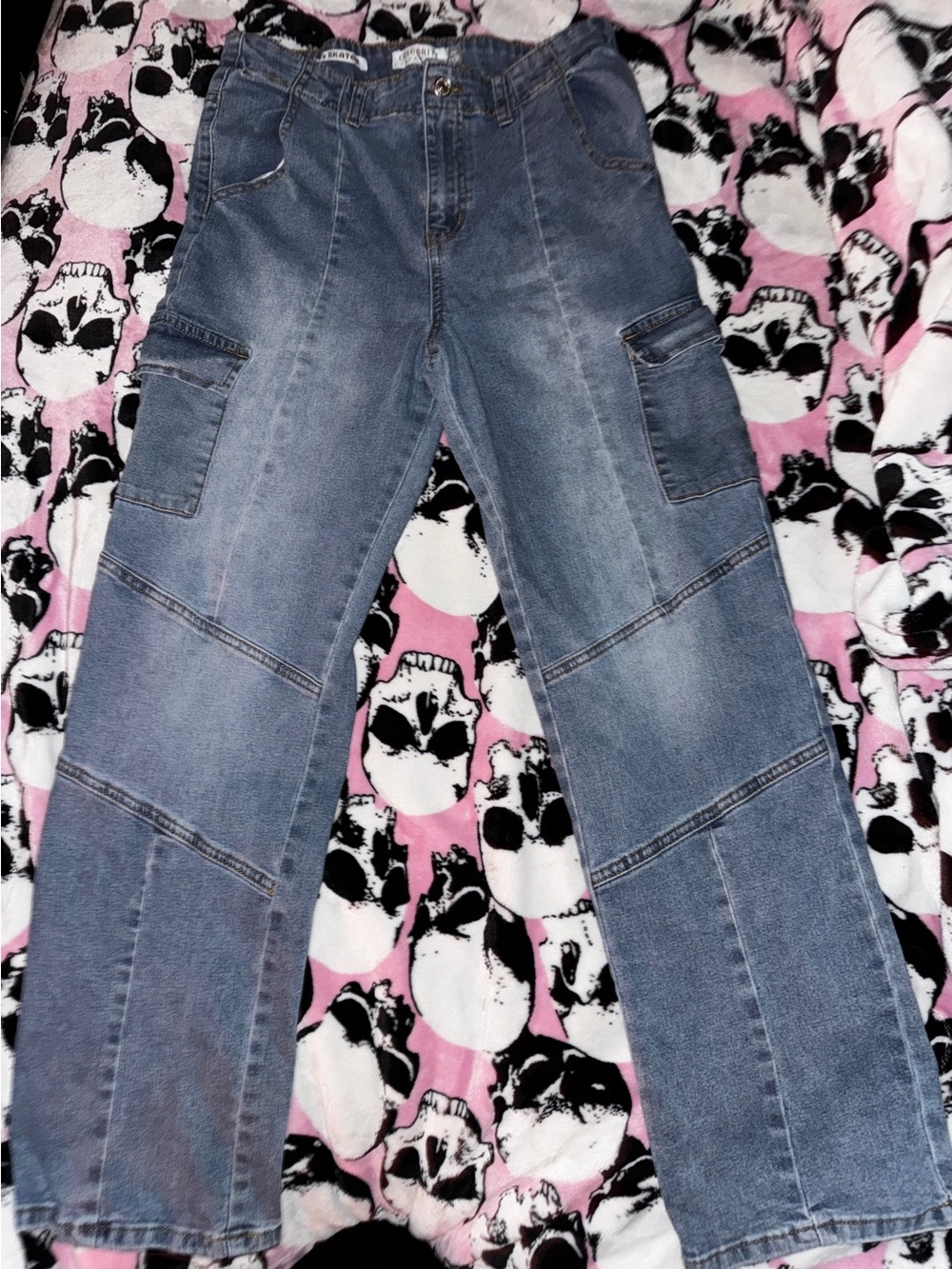 Women’s y2k skater Denim Cargo Jeans